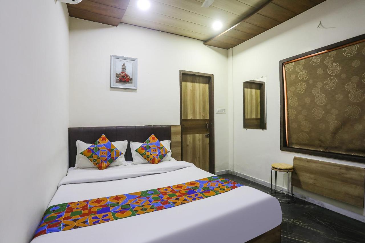 Fabhotel Vedanta Inn - Nr Sitabudli Fort 那格浦尔 外观 照片