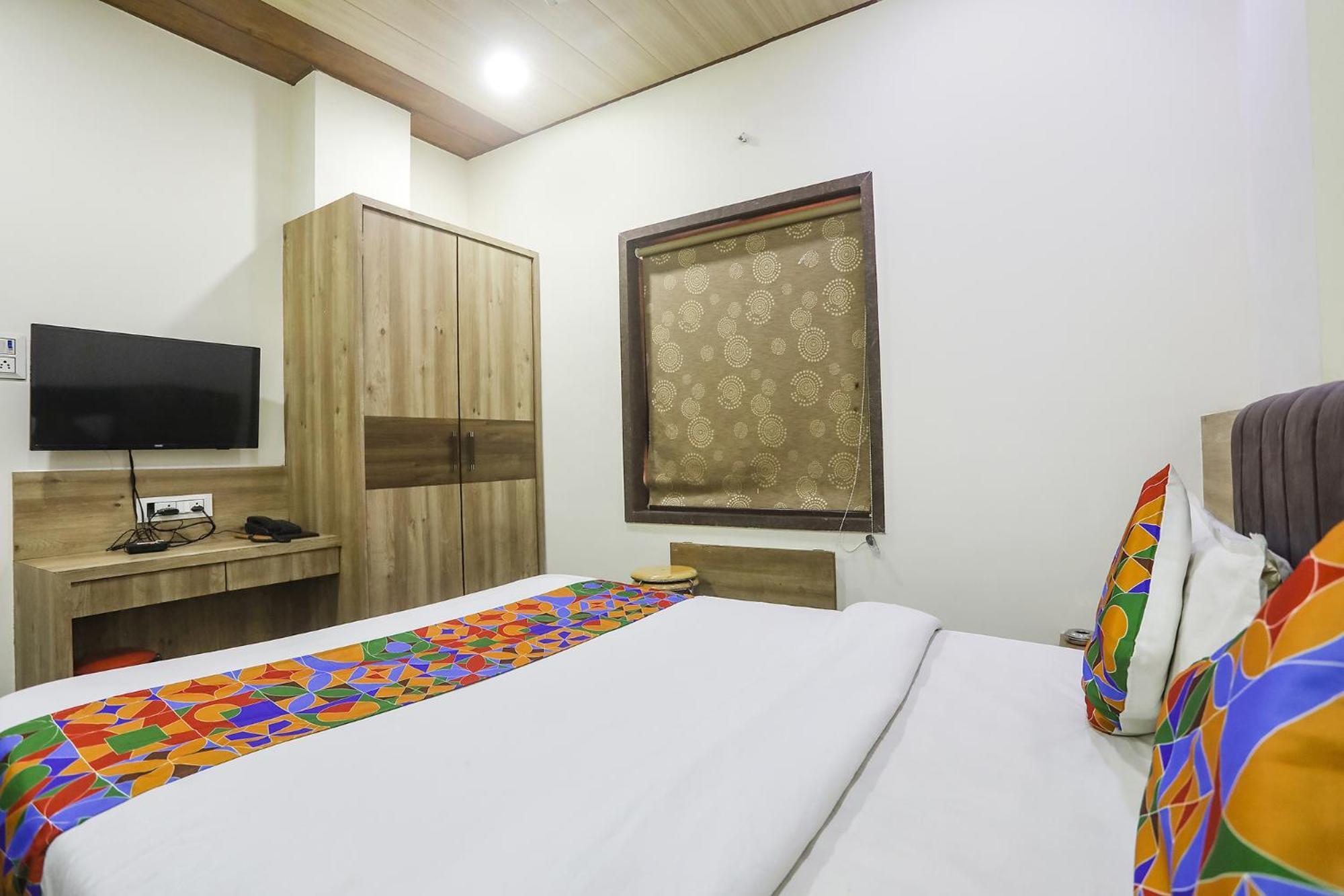 Fabhotel Vedanta Inn - Nr Sitabudli Fort 那格浦尔 外观 照片